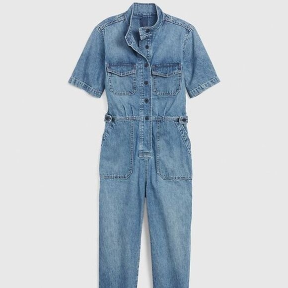 GAP Short Sleeved Denim Jumpsuit Size 12 NWT - Picture 1 of 5